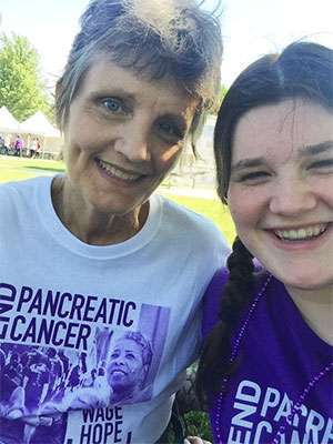 High schooler and her mom at the walk to end pancreatic cancer