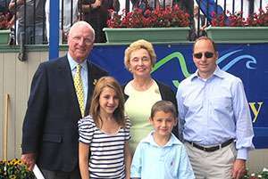 Brian Cashman, New York Yankees GM, with his family and dad who died from pancreatic cancer
