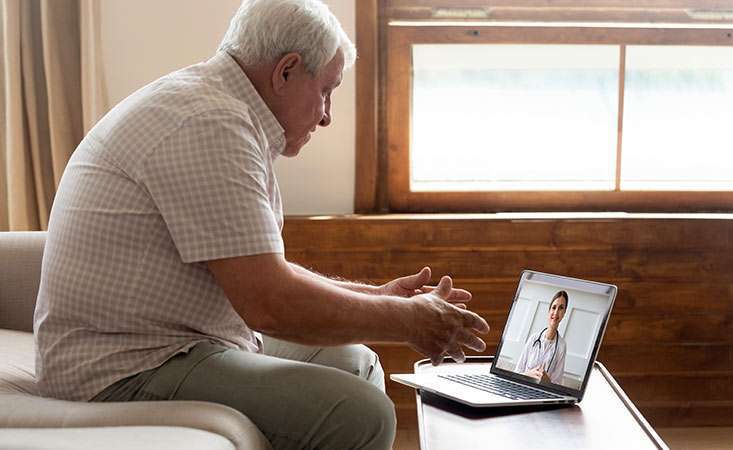 Pancreatic cancer patient speaks to his doctor about COVID-19 via video chat