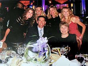 Family at PanCAN gala support pancreatic cancer cause in memory of beloved sister, daughter
