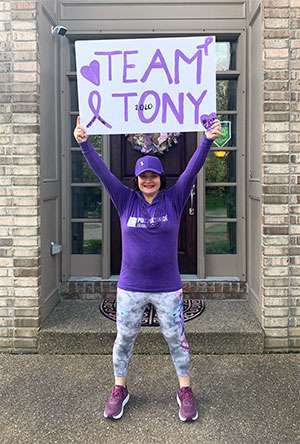 Daughter of a pancreatic cancer survivor before PanCAN's PurpleStride walk