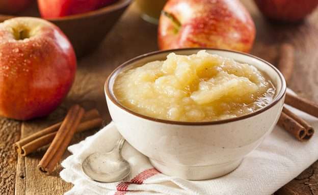 Applesauce is a good choice for pancreatic cancer patients