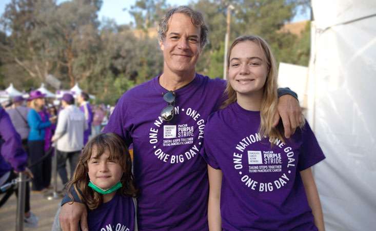 Actor Josh Stamberg and daughters at PanCAN PurpleStride Los Angeles 2022